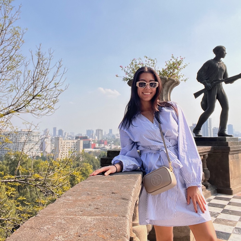 Meet your Posher, Nicole